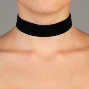 Black Velvet Choker